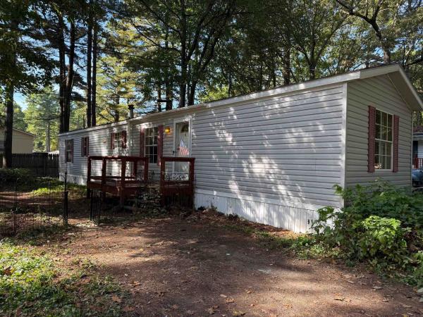 22 Hawthorne Lane
