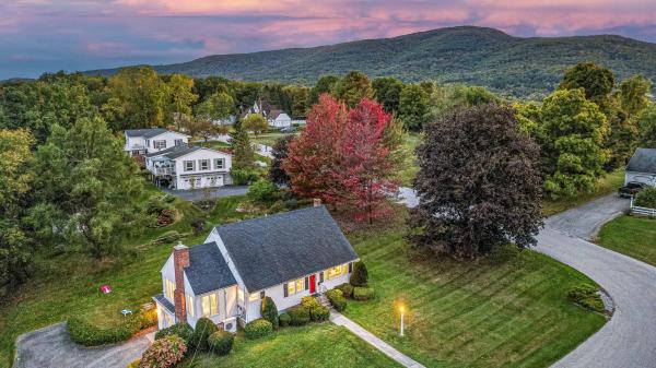 706 Jefferson Heights