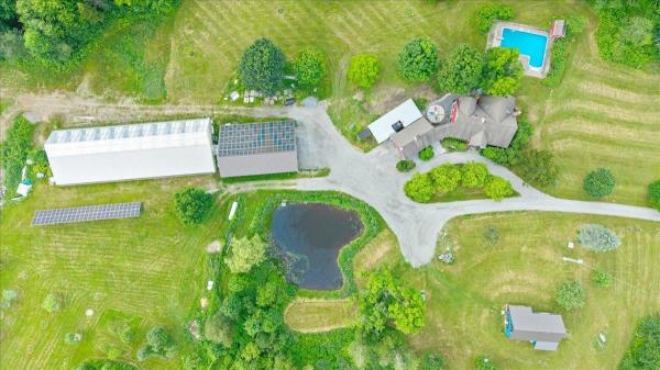 722 Bubbling Brook Lane