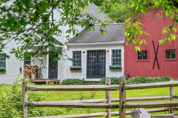 Single Family in Morristown VT