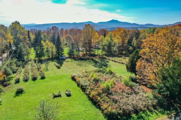 Single Family in Waterbury VT
