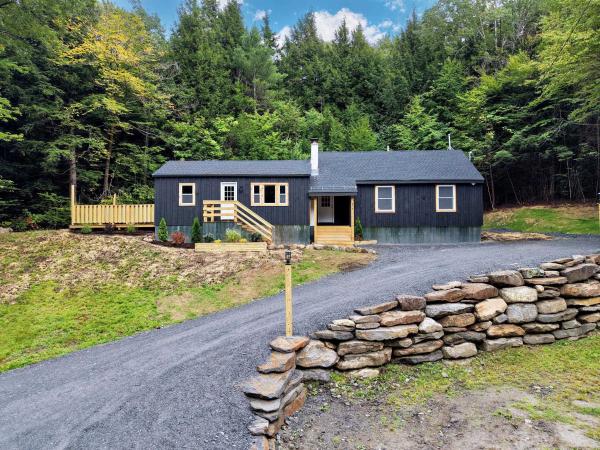 975 Stratton Arlington Road