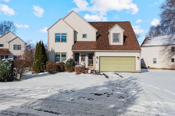 39 White Lilac Way