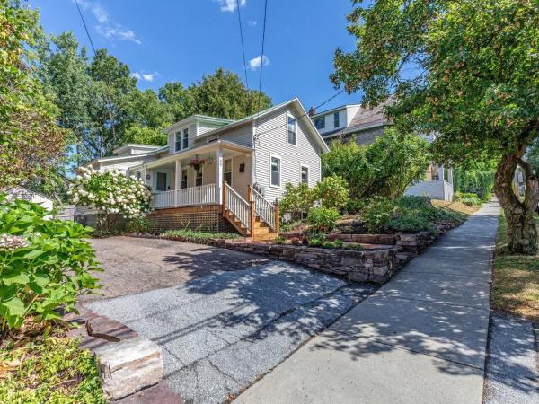 66 Spruce Street