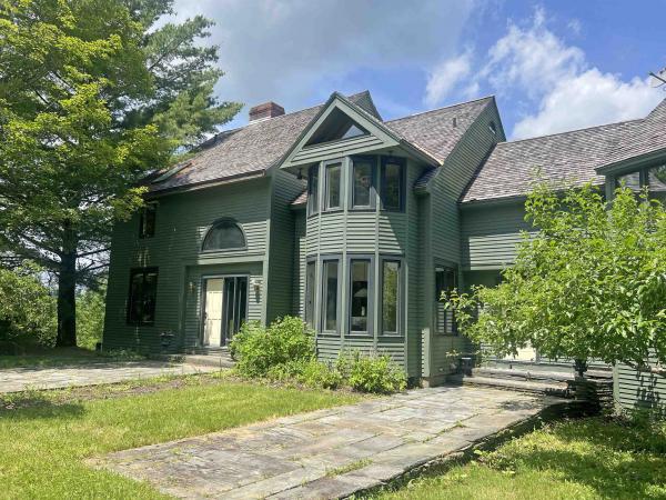 Single Family in Stowe VT