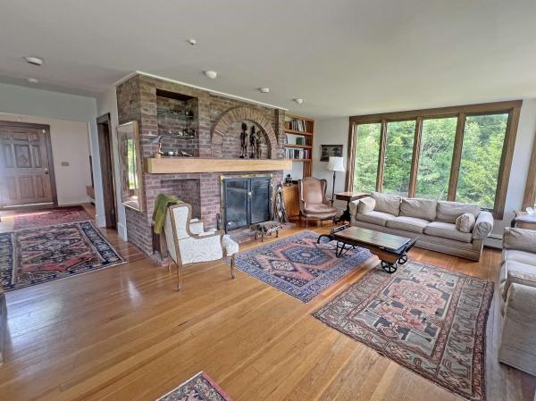 Single Family in Stowe VT