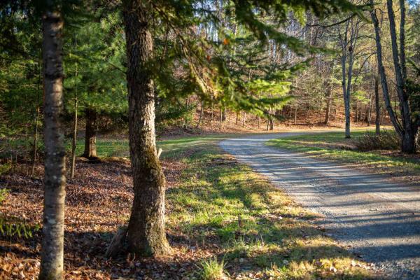 3 Fairway Drive 3 Fairway Drive