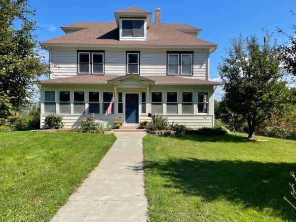 142 Cottage Street