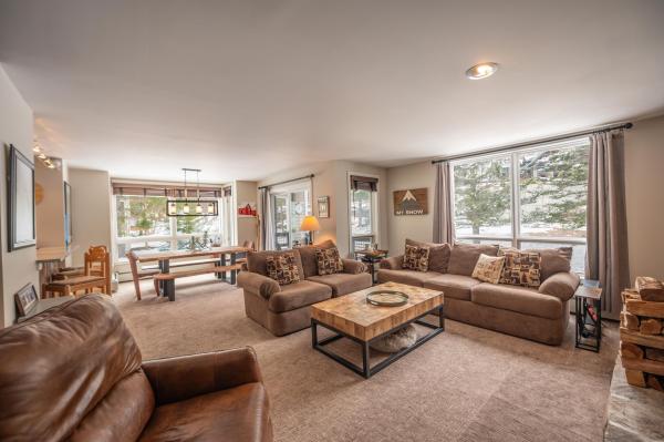 14H Trailside Village Way