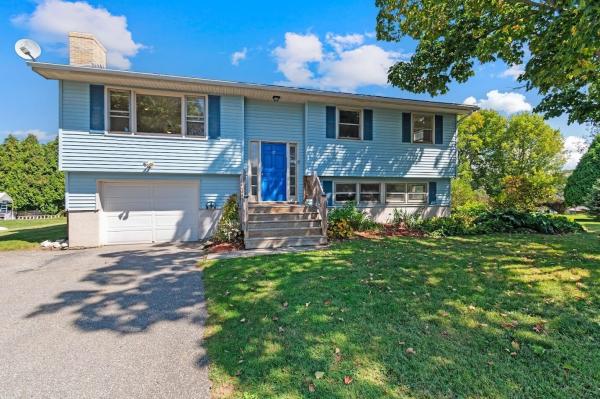 37 Mountain View Boulevard