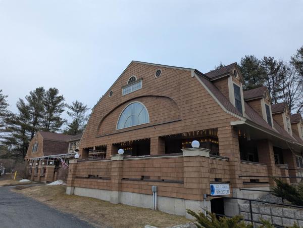 442 E Woodstock Road