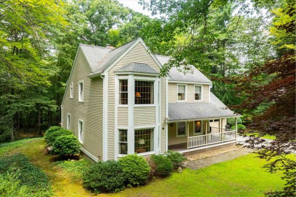 60 Woodland Road