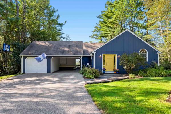 35 Spring Hollow Lane