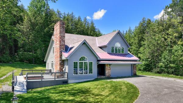 490 West Hill Road