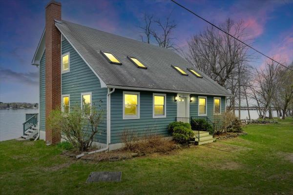 52 Lakewood Drive
