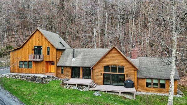 460 Bull Moose Ridge Road